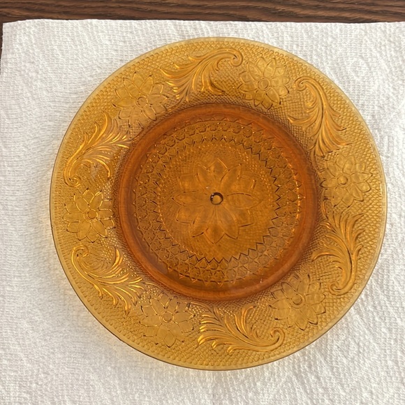 Vintage antique depression glass plate, saucer, and cup three-piece set - Picture 2 of 11